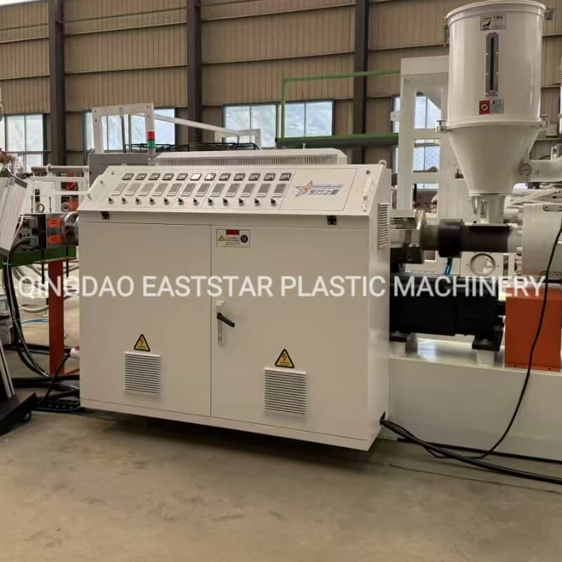 পশু প্রজননের জন্য এক-আউট-দুটি পিভিসি প্রোফাইল উত্পাদন লাইন