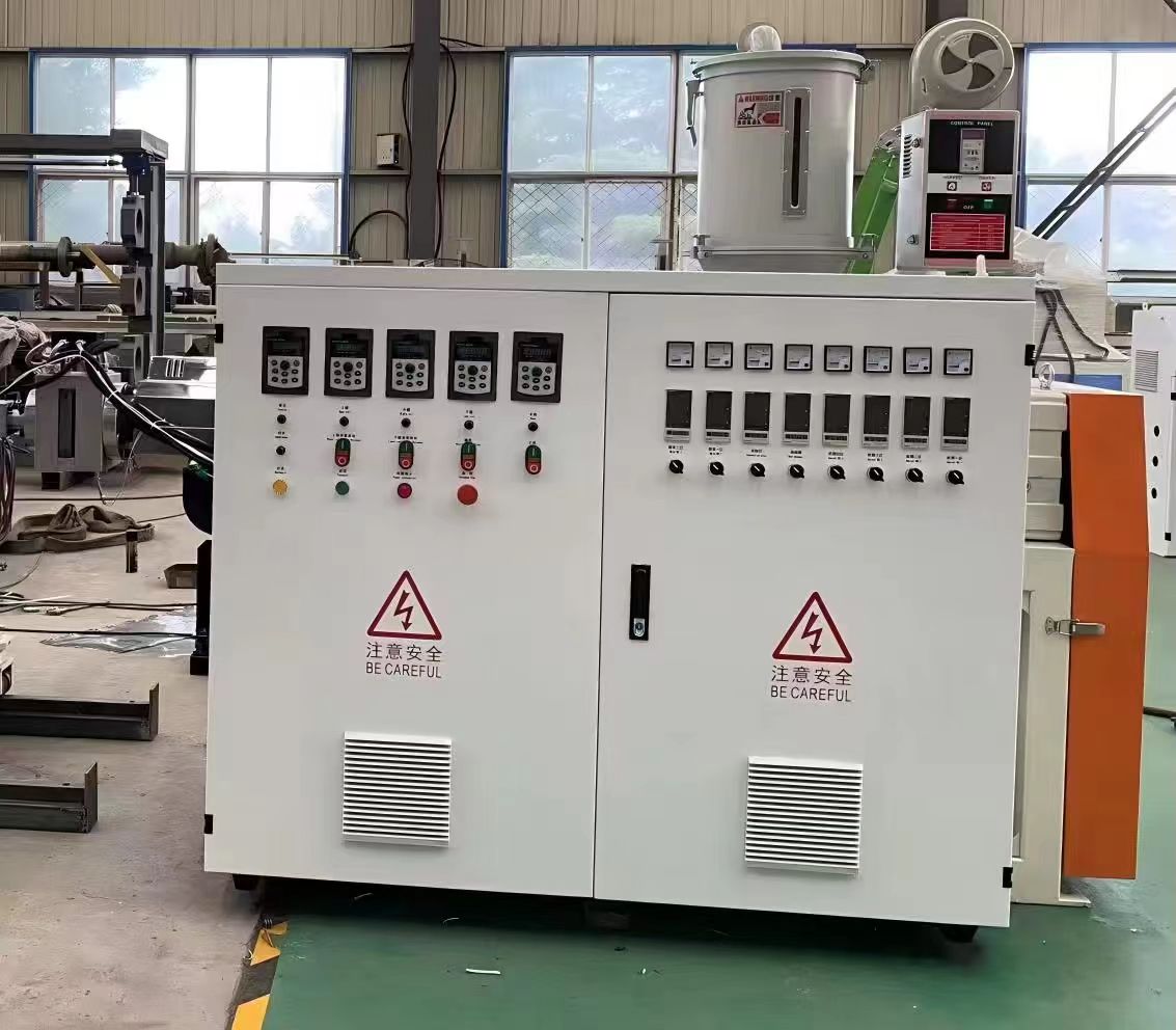 TPE+নন-বোনা ফ্যাব্রিক কম্পোজিট কো-এক্সট্রুশন-ওয়াটারস্টপ প্রোডাকশন লাইন